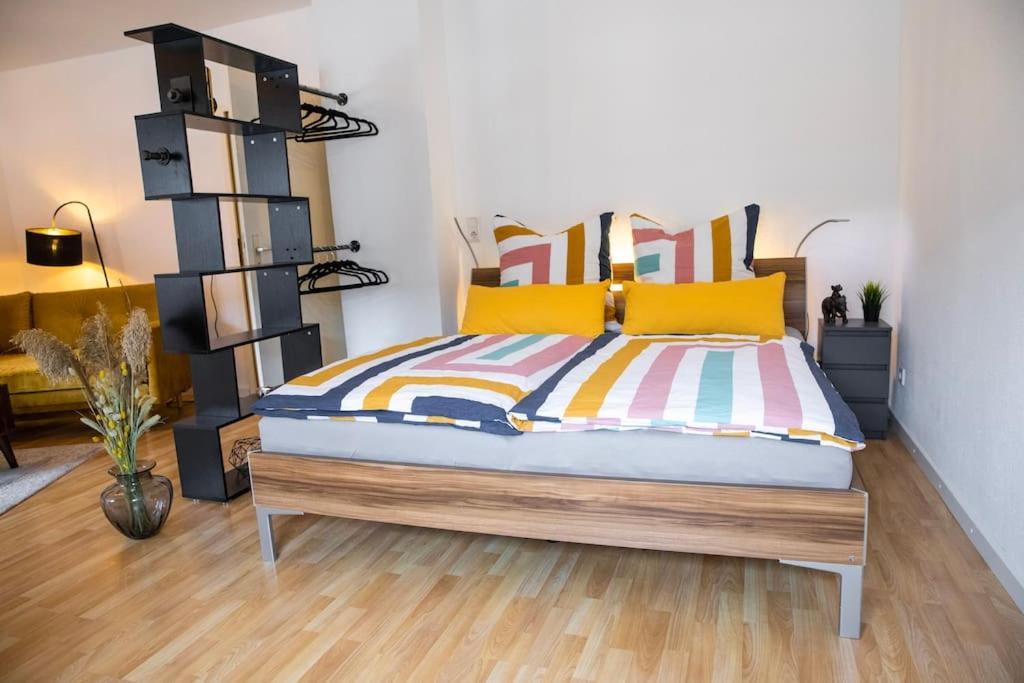 Ruhig Und Zentral. Einzigartig Im Suedviertel Appartement